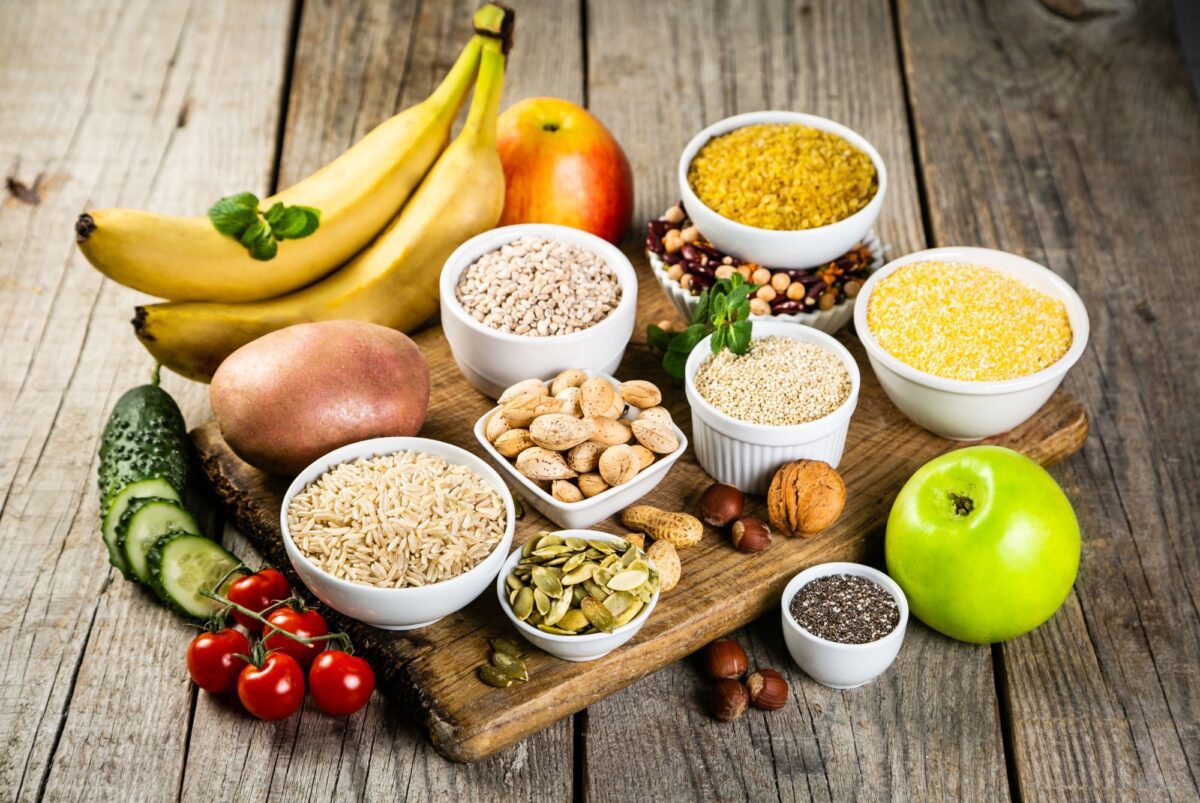 good-carbs-vs-bad-carbs-1200x803.jpg